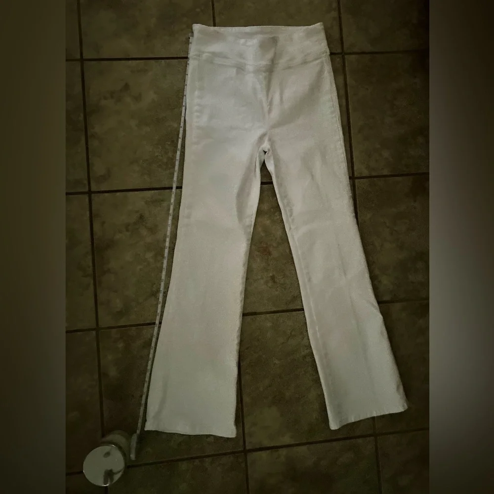 FRAME - The Jet Set Crop Mini Boot, NWOT, white - Picture 7 of 8